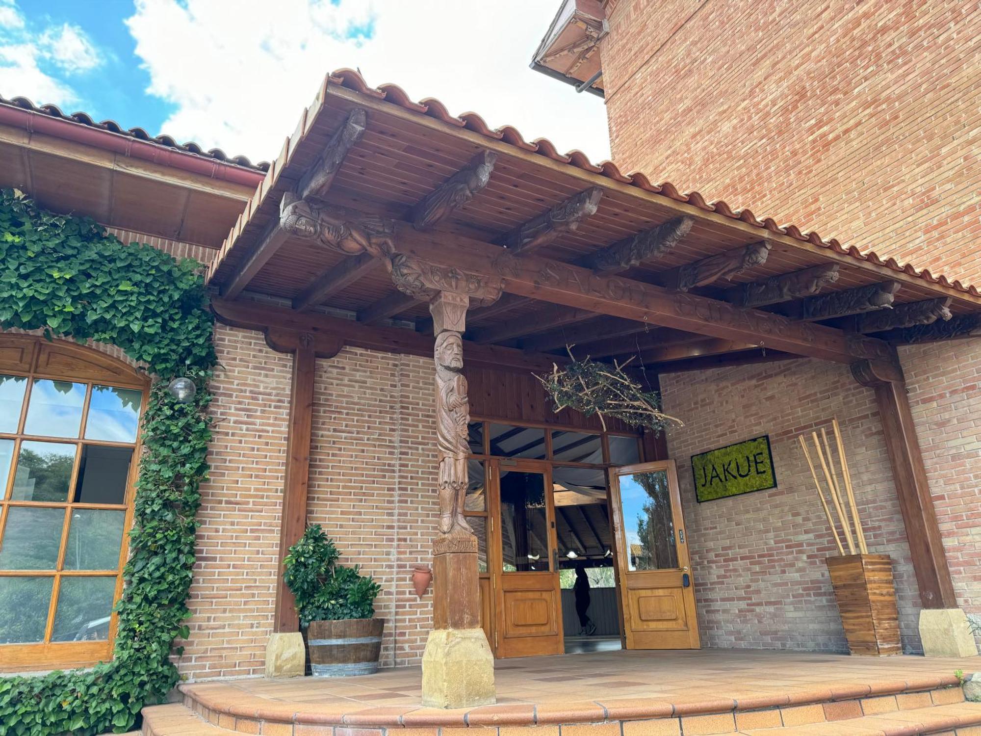Hotel Jakue Puente La Reina Bagian luar foto